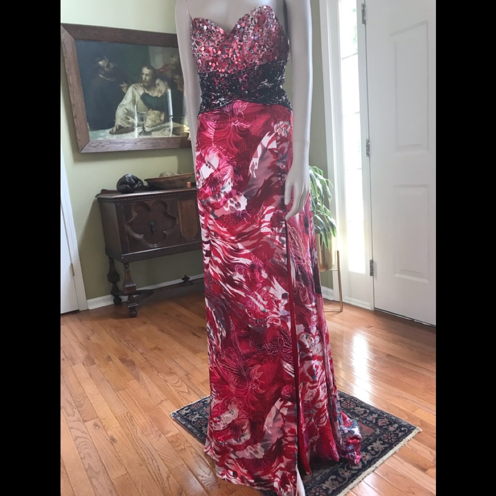 Tony Bowls gown
